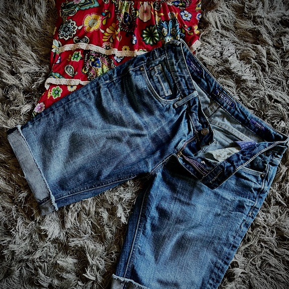Vigoss The New York Bermuda Jean shorts💕 - Picture 6 of 12